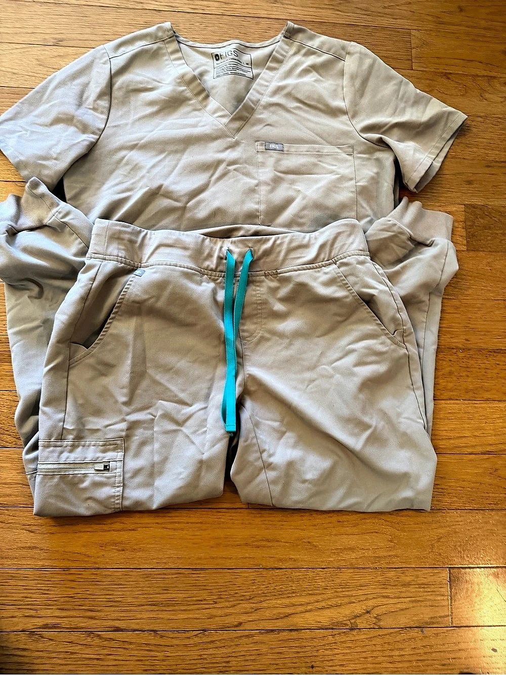 FIGS Zamora Jogger Scrub Set Beige
